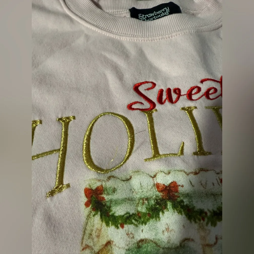 Strawberry Shortcake Sweet Holiday Vibes Pink Graphic Sweatshirt Christmas L Size L - Image 6