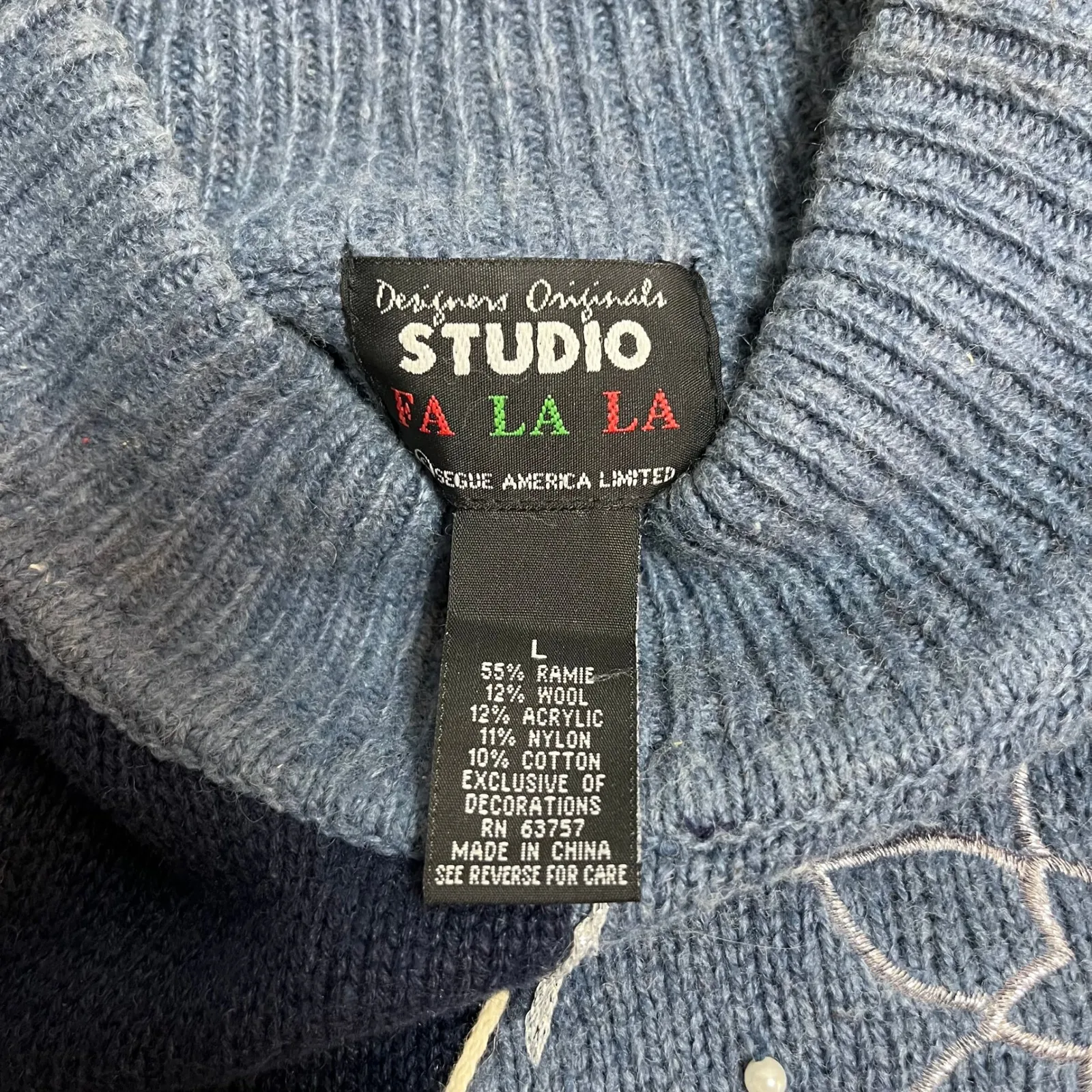 Vintage Embroidered Christmas Sweater Turtleneck Patchwork Winter MockNeck Large Blue - Image 3