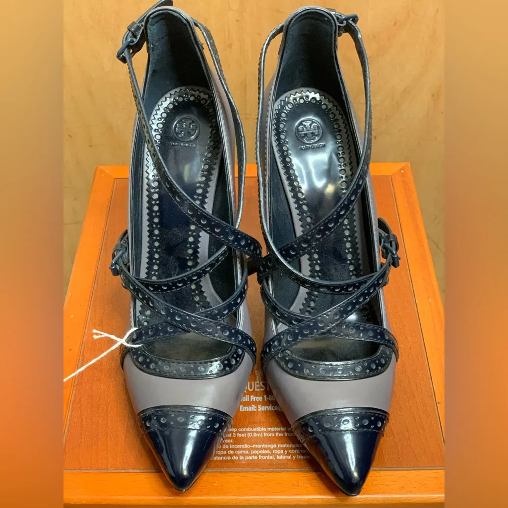 Tory Burch Elegant Gray and Navy T-Strap Heels.    Size-11 - Image 4