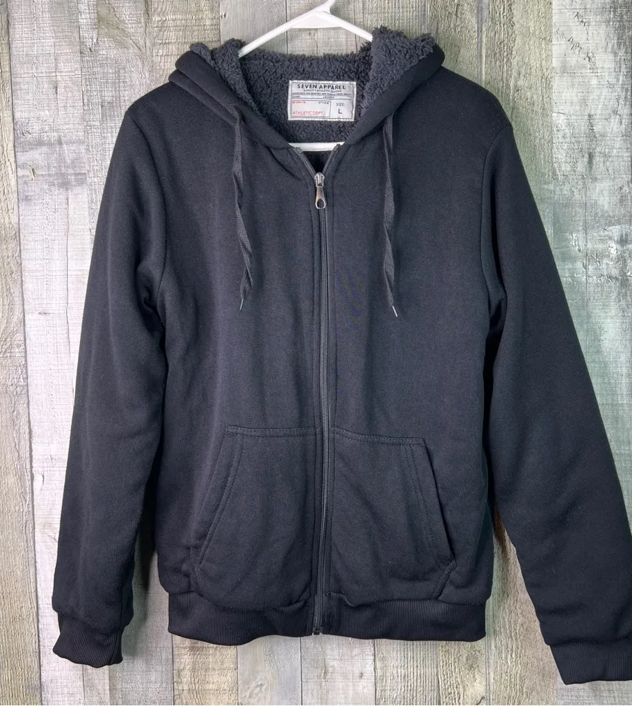Seven Apparel Black Large Thick Fleece Lined Jacket Long Sleeves Hooded Pockets - Image 1