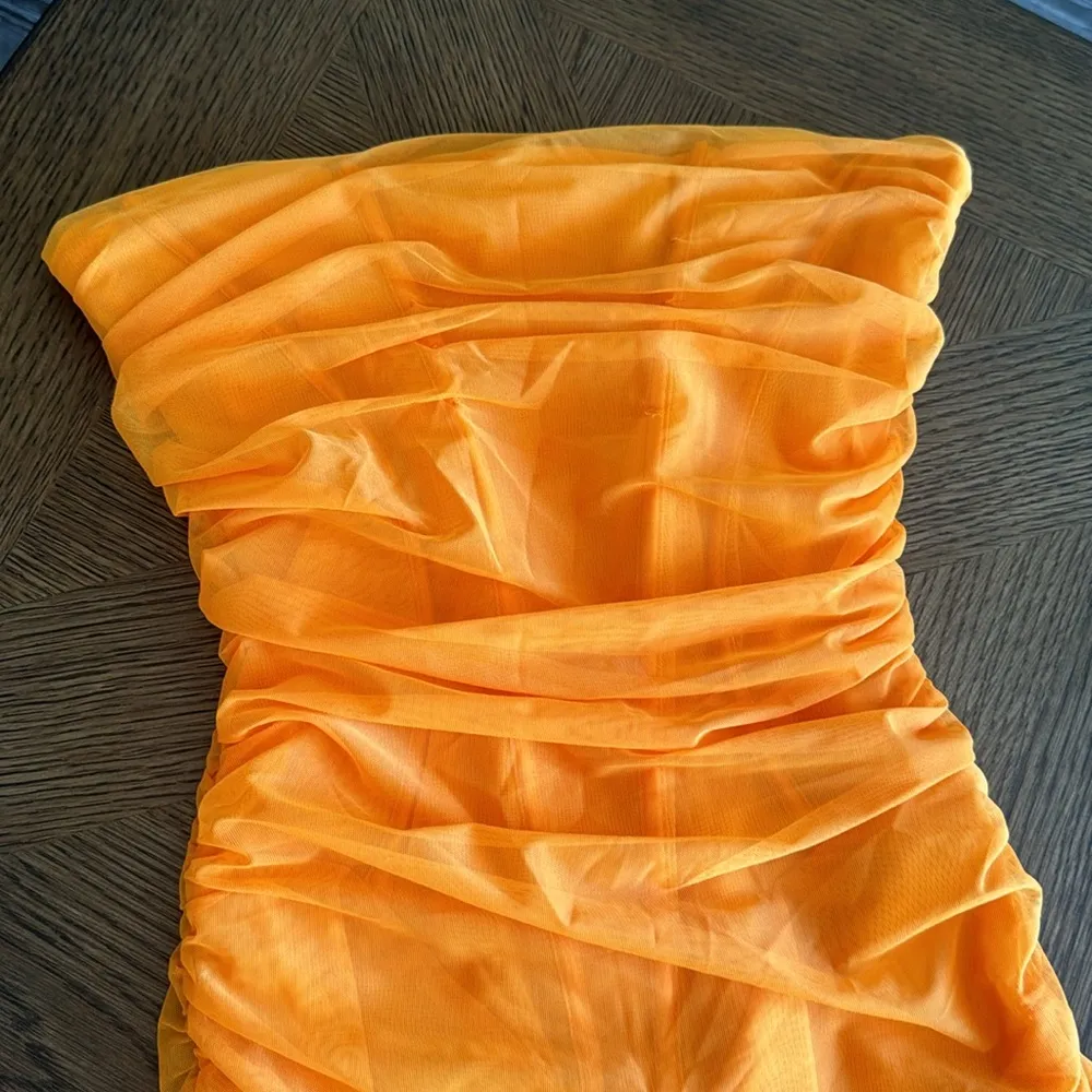 House of CB JULIANNA TANGERINE STRAPLESS RUCHED MIDI DRESS, Size Small, $239 - Image 15
