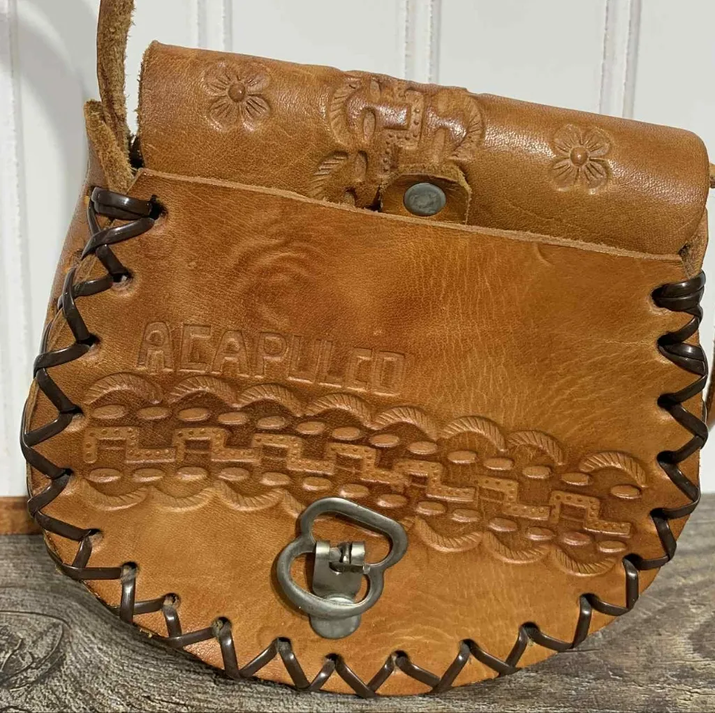 Vintage Mexican Tooled Leather Acapulco Cross Body Bag Small Brown - Image 2