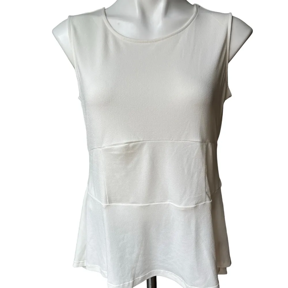 NWT, The Limited Sleeveless Stretch Seamed Peplum Hi Low Top, Sz L - Image 9