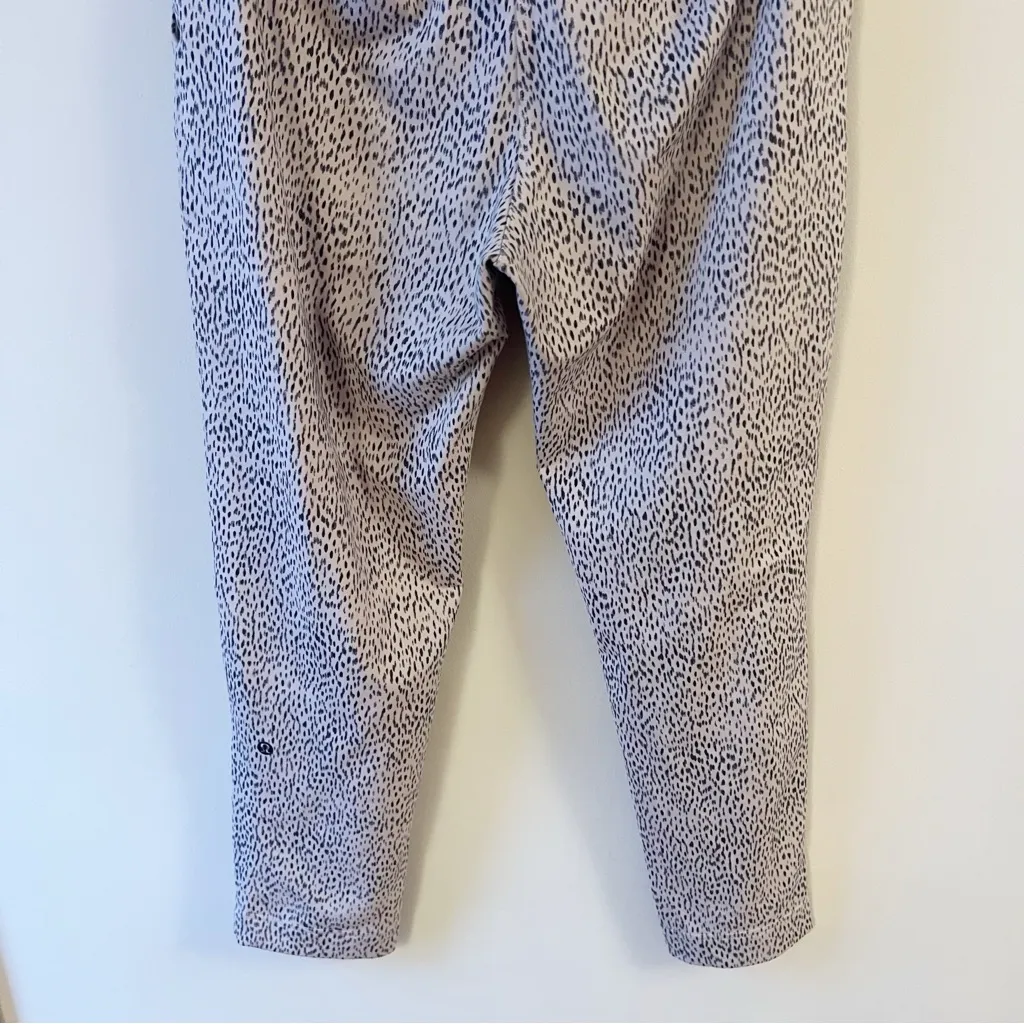 Lululemon Dottie Dash Grain Black Drawstring Waist Sweatpants Size 8 Pockets - Image 7
