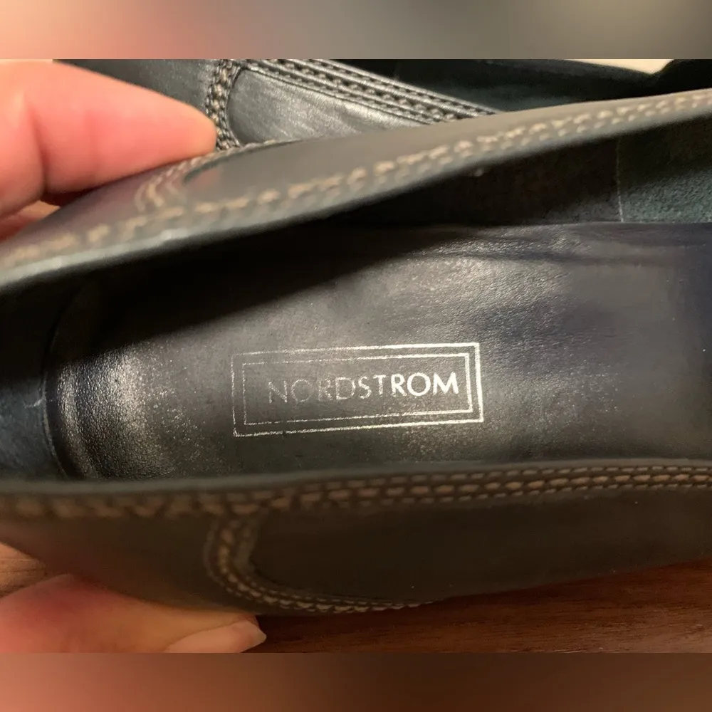 Womens Leather Slip On Flats Loafers in navy blue Size 9.5 N - Image 8