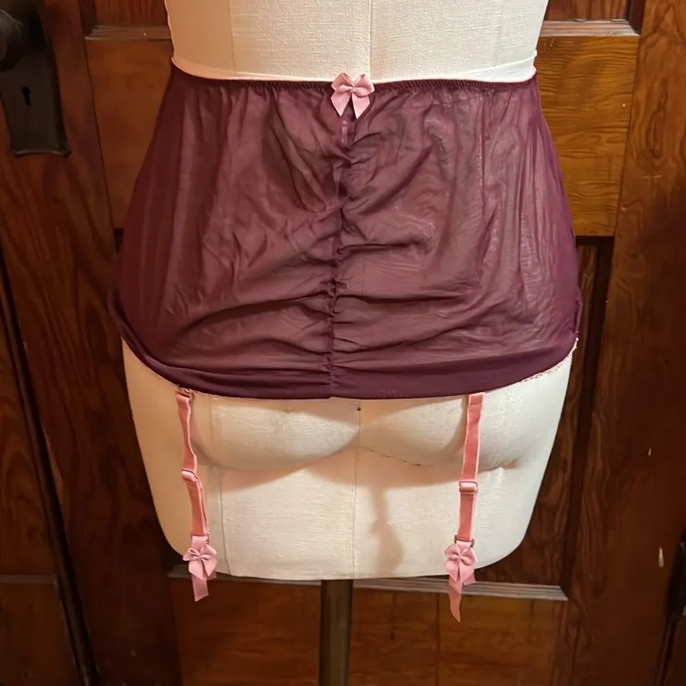 Victoria’s Secret Full Satin and Mesh Garter - Image 3