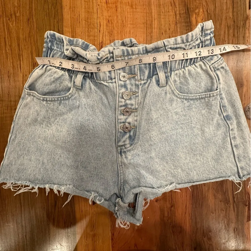 Vintage High Waist Jeans Shorts with Elastic Waist Blue Size 27 - Image 3