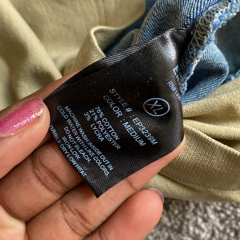 Enjean Maternity Jeans SIZE XL - Image 4