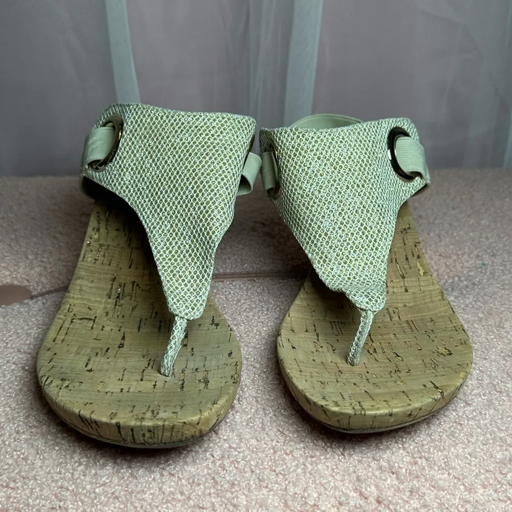White Mountain Cork Tan Sparkle Women’s Strap Wedges Sandals Flip Flops Size 8M - Image 3