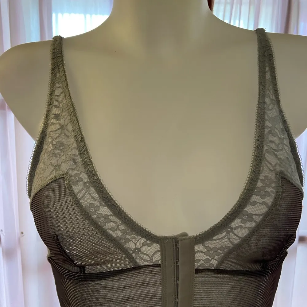 Free People Iridescent bra small - Image 4