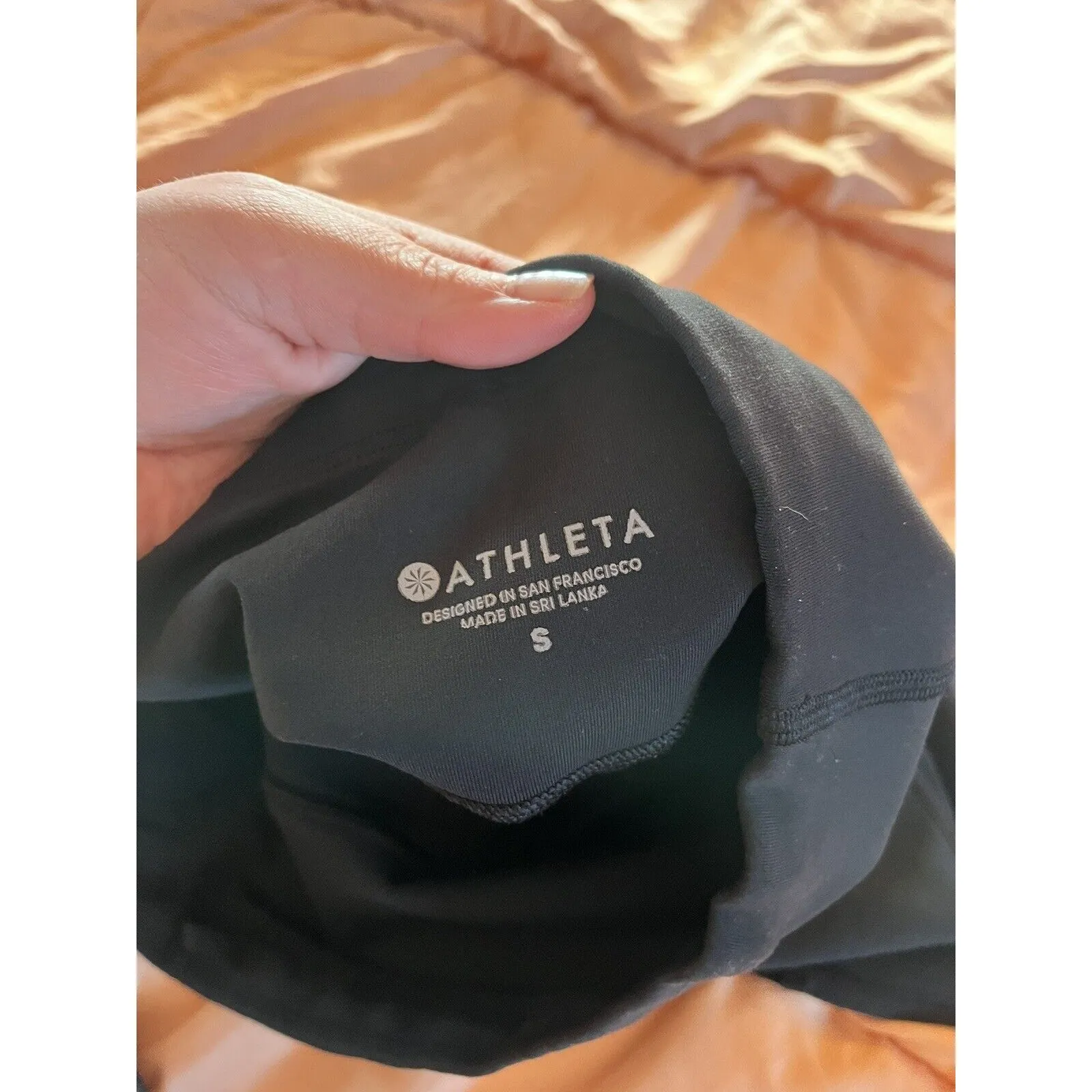 Athleta Women Black Crop Work Out Pants Side Pockets Small - Image 6