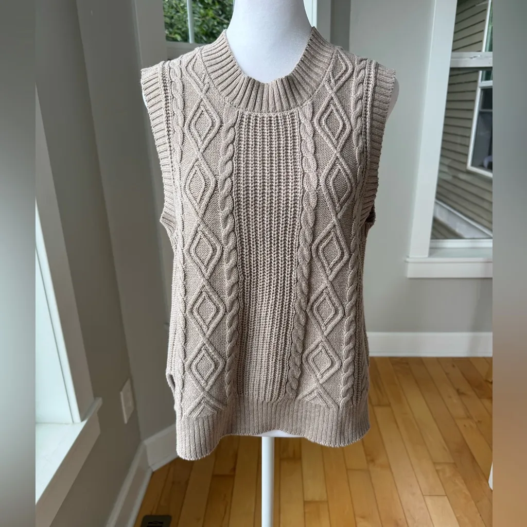 JOIE Taupe Tan Cableknit Sleeveless Crewneck Sweater Vest Size Large - Image 10