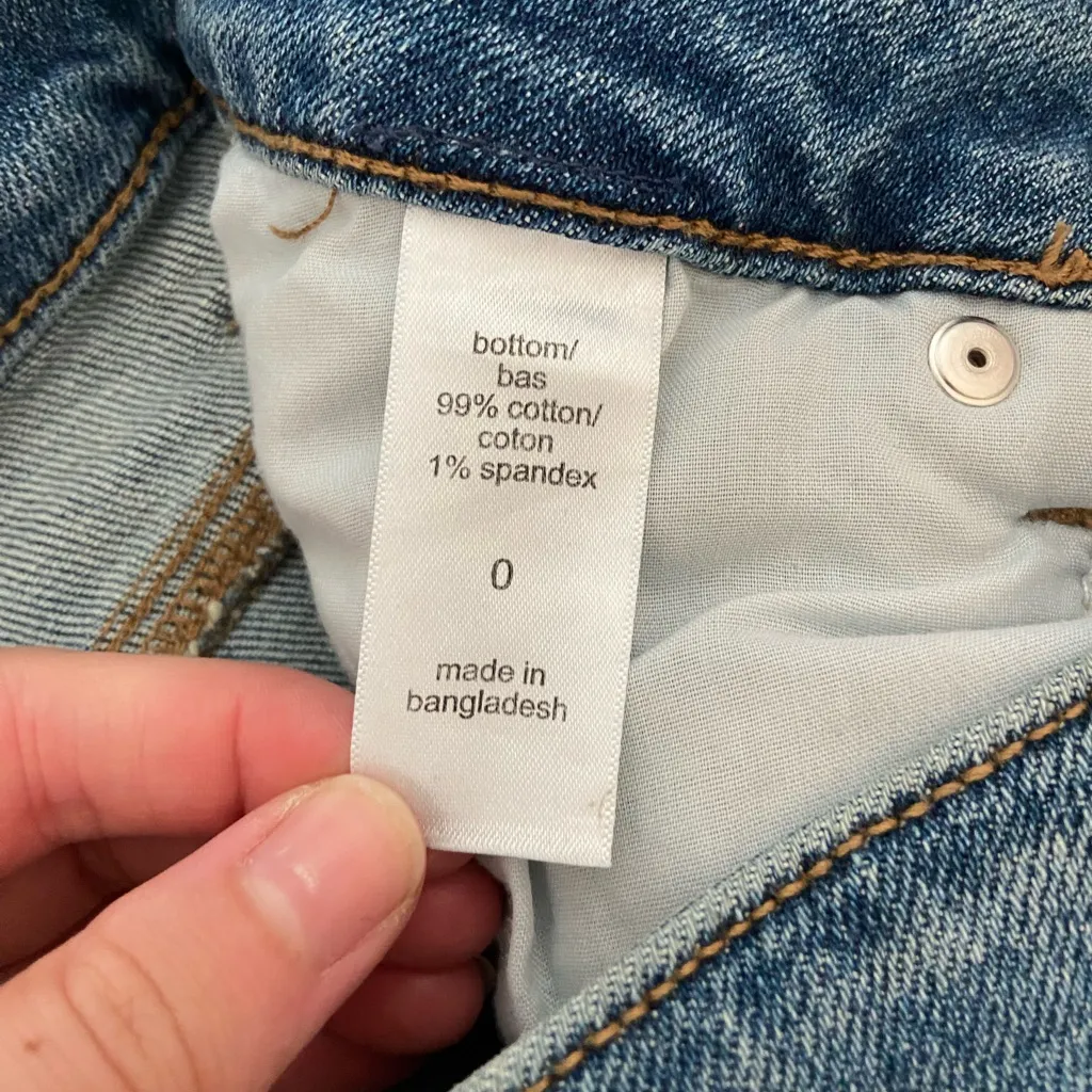 NEW Maurices women’s medium‎ wash blue denim ripped stretch distressed hem skirt - Image 5