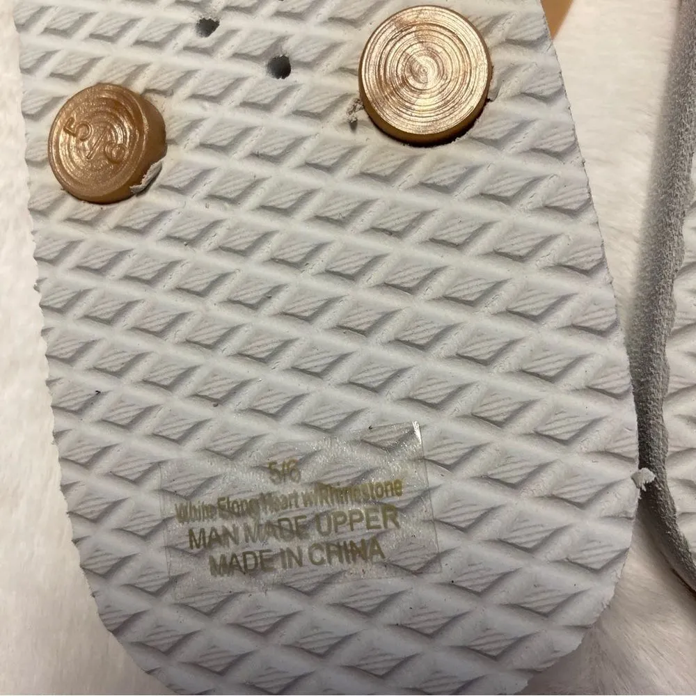 Showaflops Shower Shoes Size 5 6 White Heart Gold Pyramid Flip Flop NWT Water - Image 6