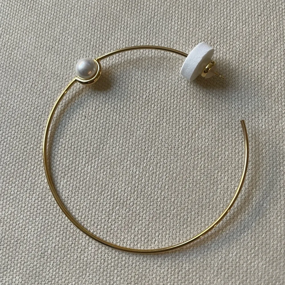 Assorted Brand Thin Hoop Earring Gold - Image 3