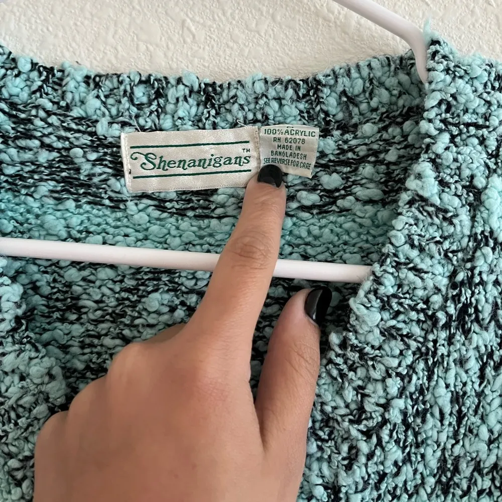 Y2K Vintage Shenanigans Chunky Knit Acrylic Button Turquoise Blue Sweater Medium - Image 4