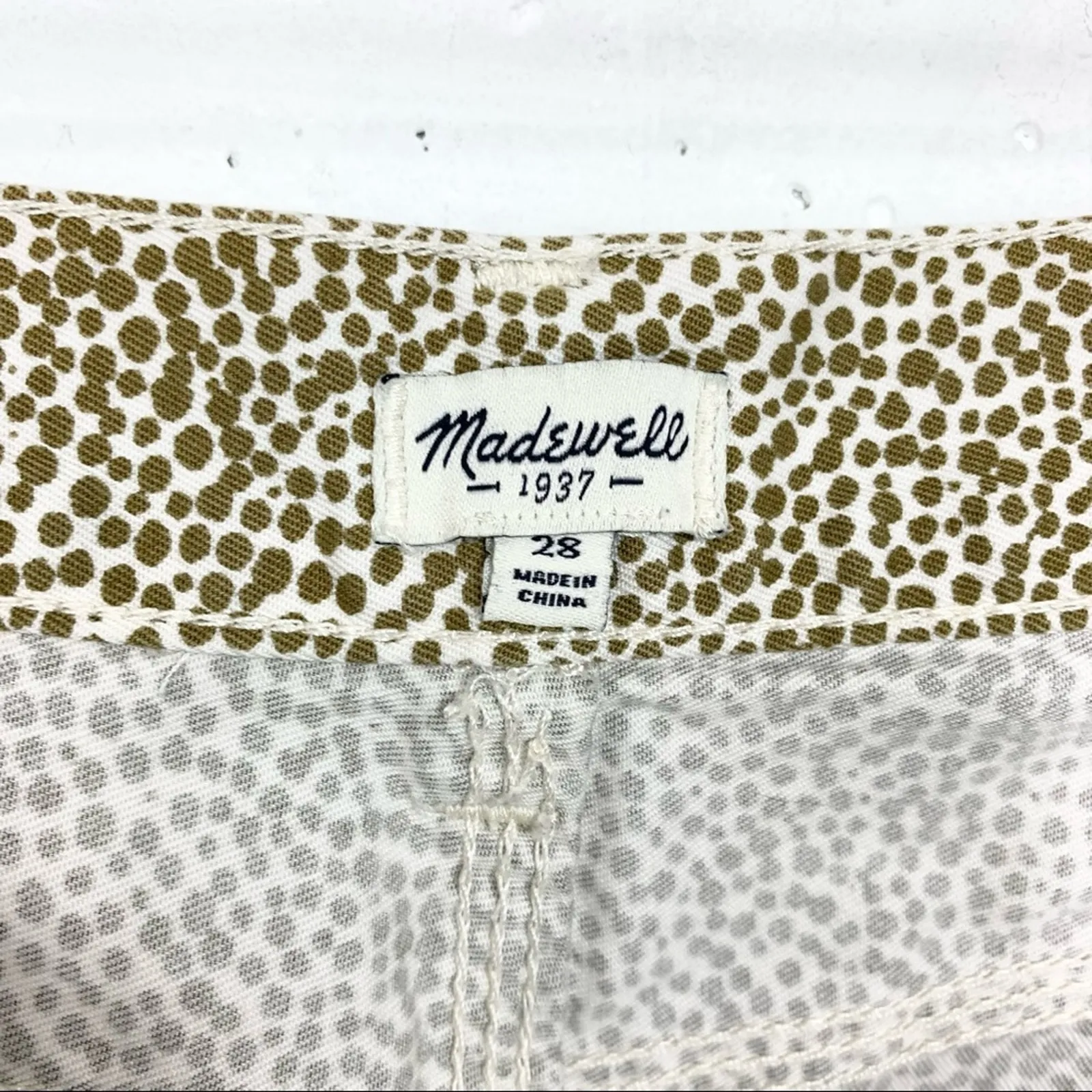 Madewell Womens Denim Cut Off Safari Dot Shorts Raw Hem 5 Pocket Style Size 28 - Image 2