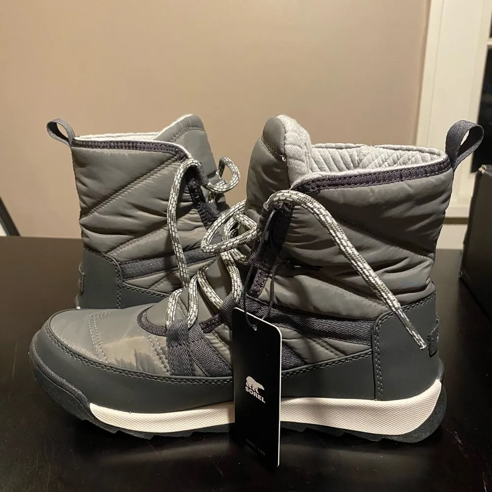 Sorel Whitney II short lace winter water proof insulated boot size 8.5 in quarry - Image 6