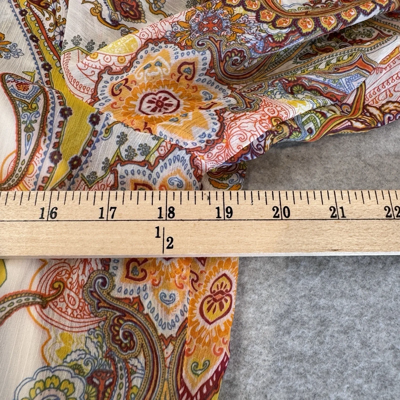 Figueroa & Flower Sheer Button Front Lined Top Womens Small Orange Mandala Print - Image 12