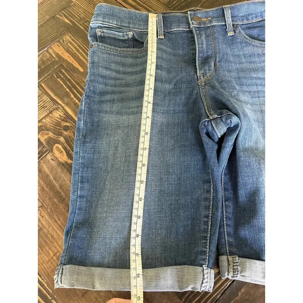 Levi’s Women’s 29 Blue Denim Jean Bermuda Summer Shorts Neutral Roll Up Vacation - Image 8