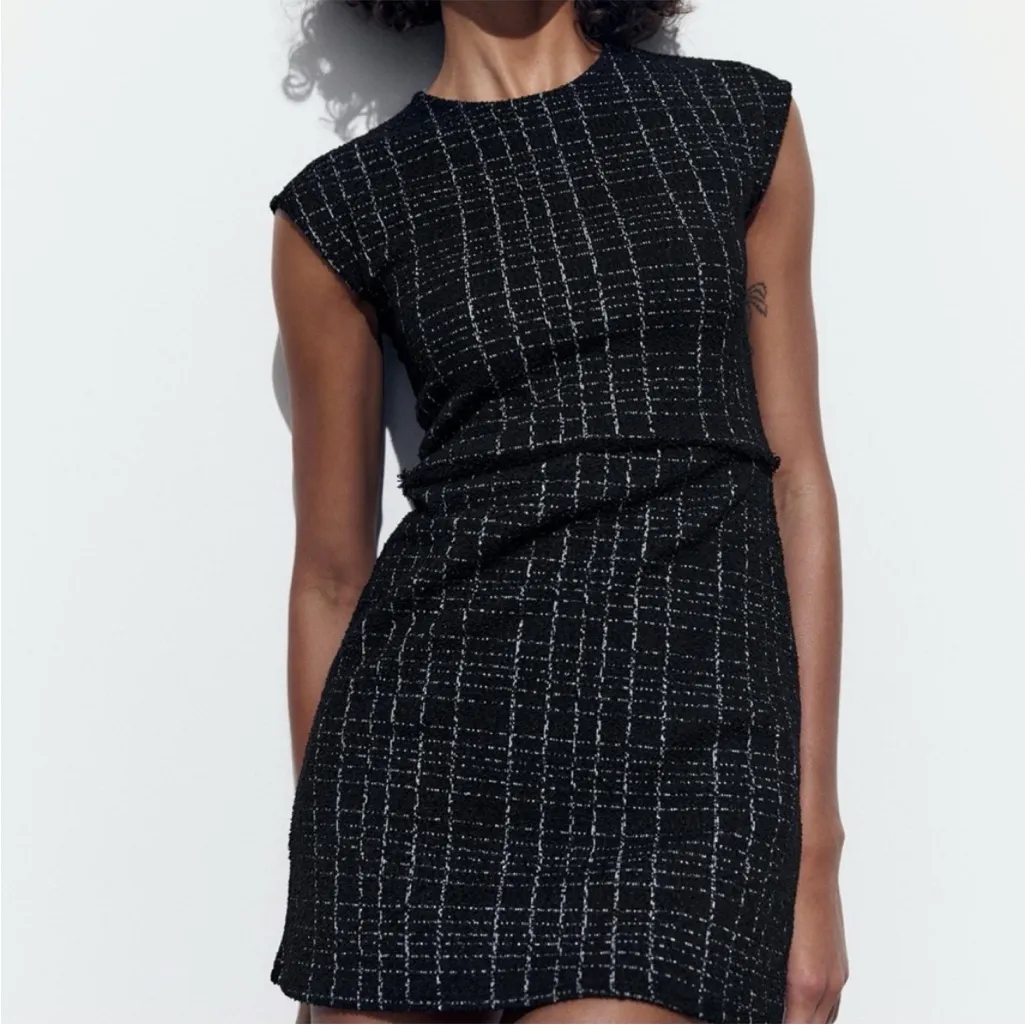 Zara Textured Jacquard Dress - Image 9