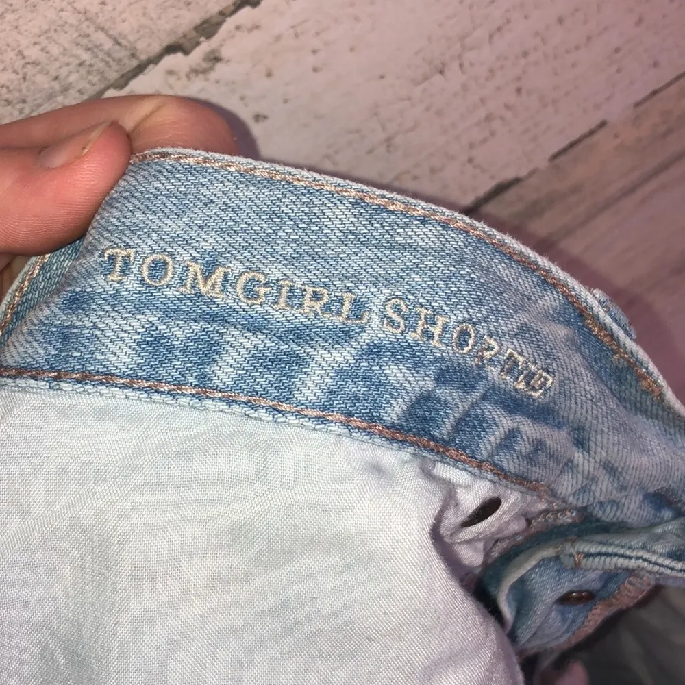 American Eagle distressed shorts size 8 Tom girl shortie shorts jean shorts​​ - Image 6