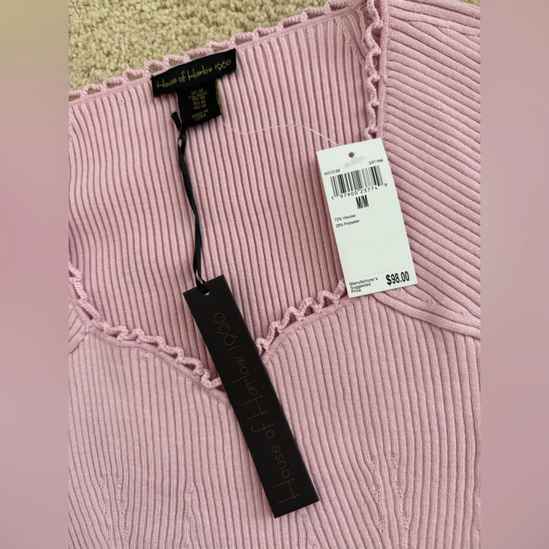 House of Harlow Pink Ribbed Sweater with Crochet Detail size medium - Image 10