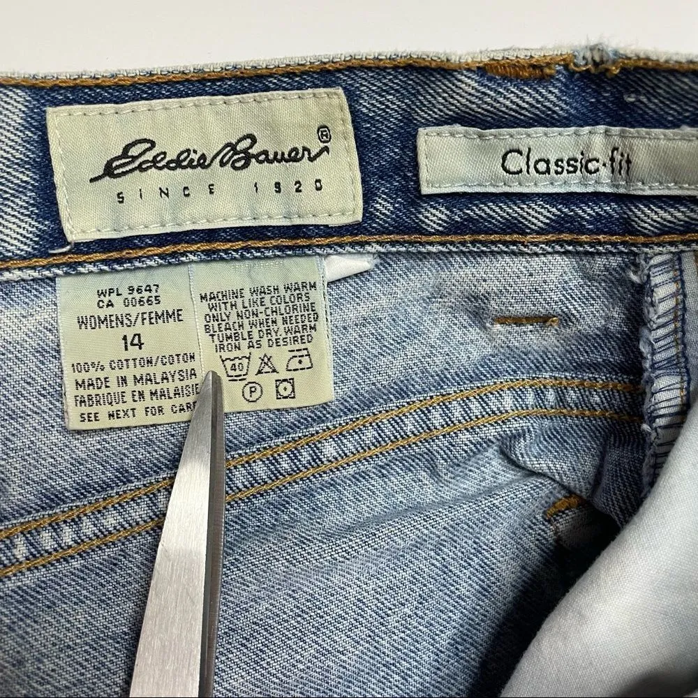Eddie Bauer  Classic Fit Jeans - Image 3