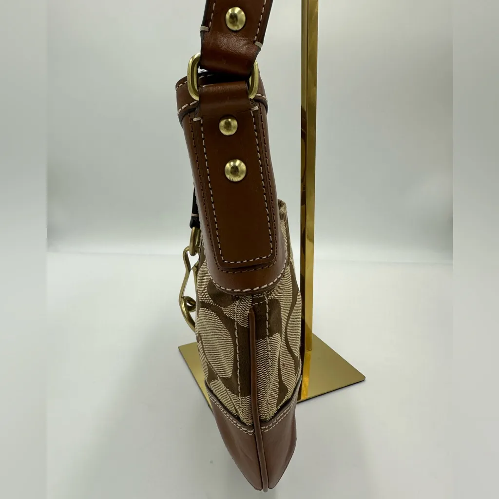 Coach Vintage
Patchwork Shoulder Bag - Image 2