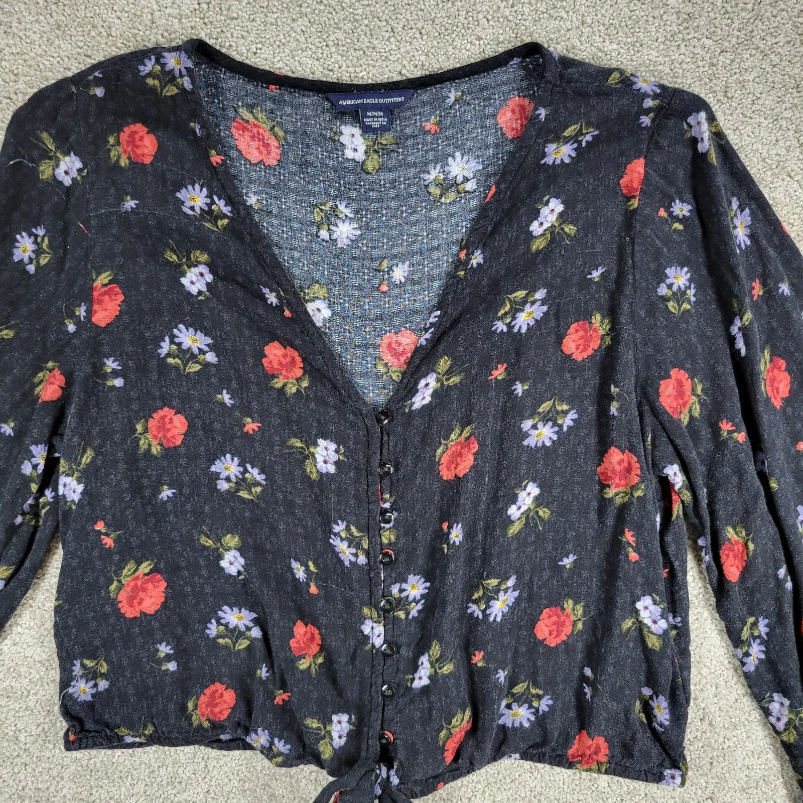 American‎ Eagle Outfitters Cropped Top Womens M Black Floral Button Ties Flowy - Image 8