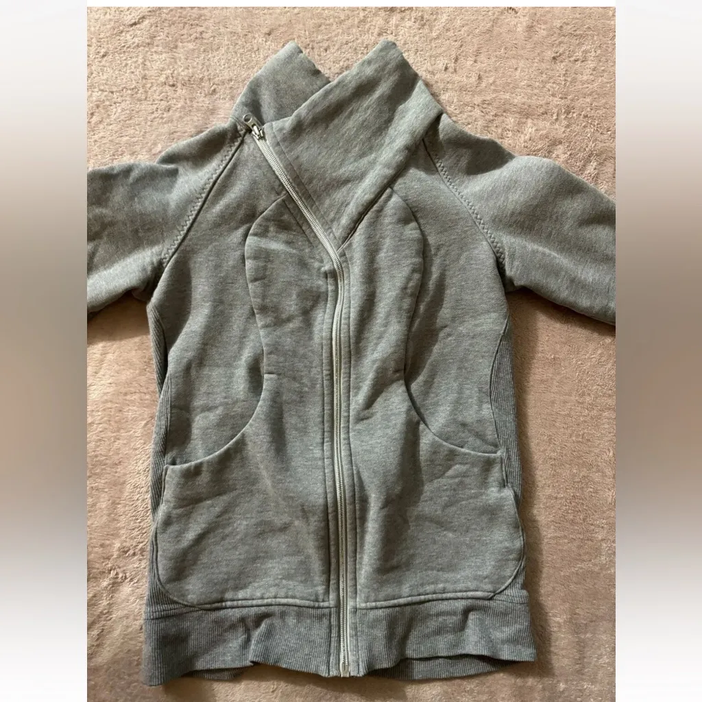Lululemon Women’s Asymmetrical Scuba Full‎ Zip Jacket Gray Size 4 - Image 2