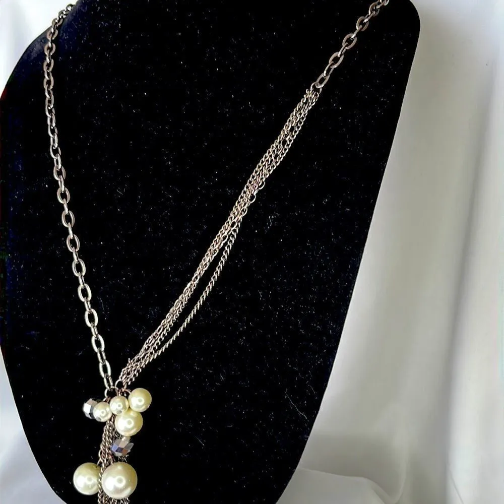 Multi-Textured Paperclip Chain Necklace with Faux Pearls and Disco Balls - Image 4