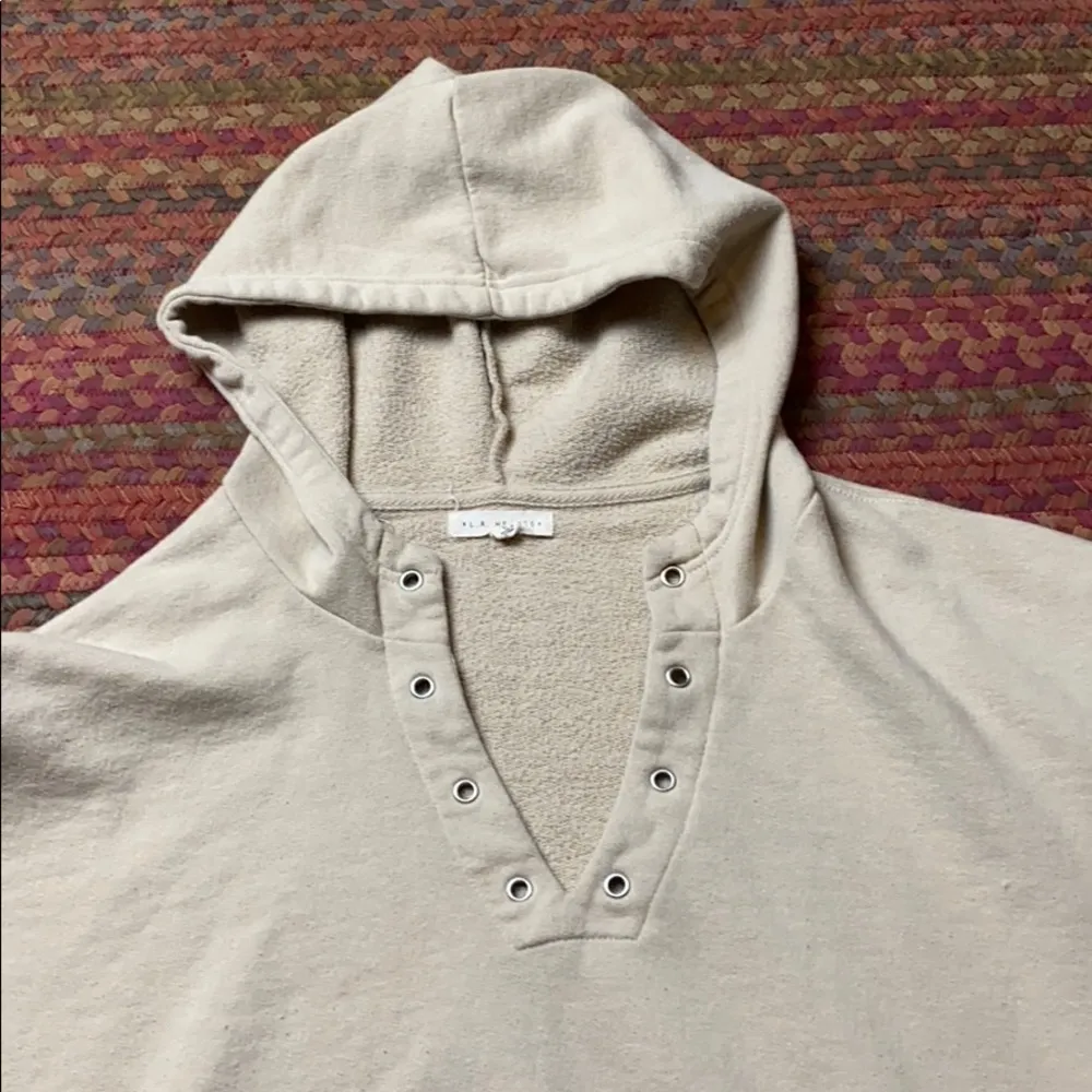 LA Hearts CREAM TAN BASIC CROP  GROMMET HOODIE - Image 4