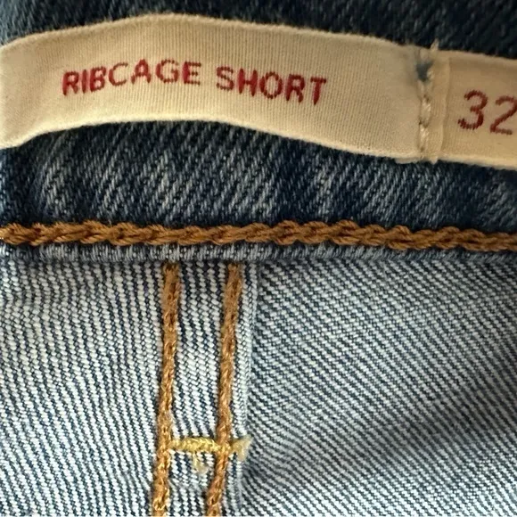 Levi's Premium Big E Ribcage Button‎ Fly High Waisted Shorts Size 32 - Image 10