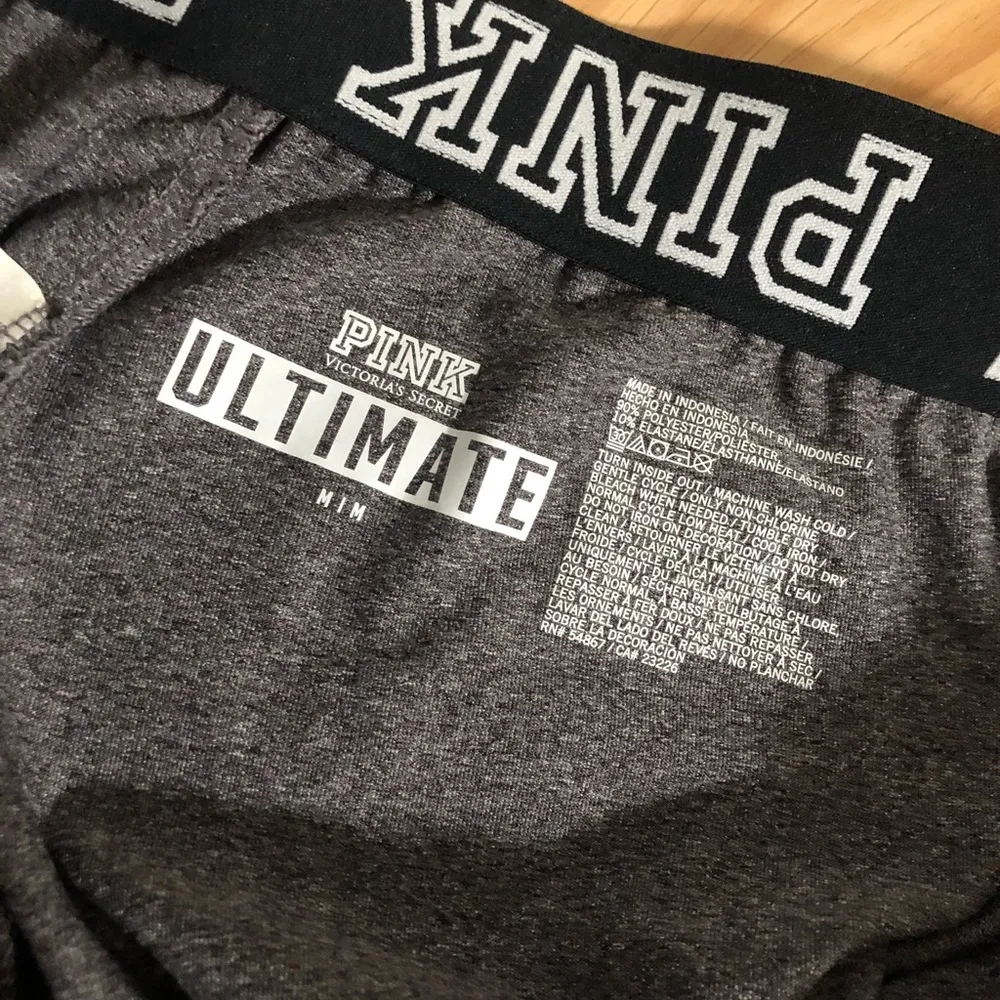 EUC Victoria’s Secret Pink ULTIMATE Gray Activewear Joggers Pants Size Medium - Image 3