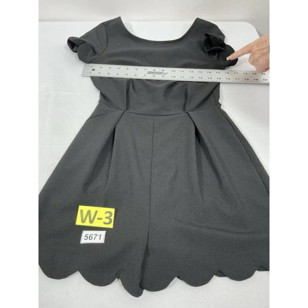 Womans Monteau Short Sleeve Romper Small Black Back Zip Pleats Scalloped Hem - Image 5