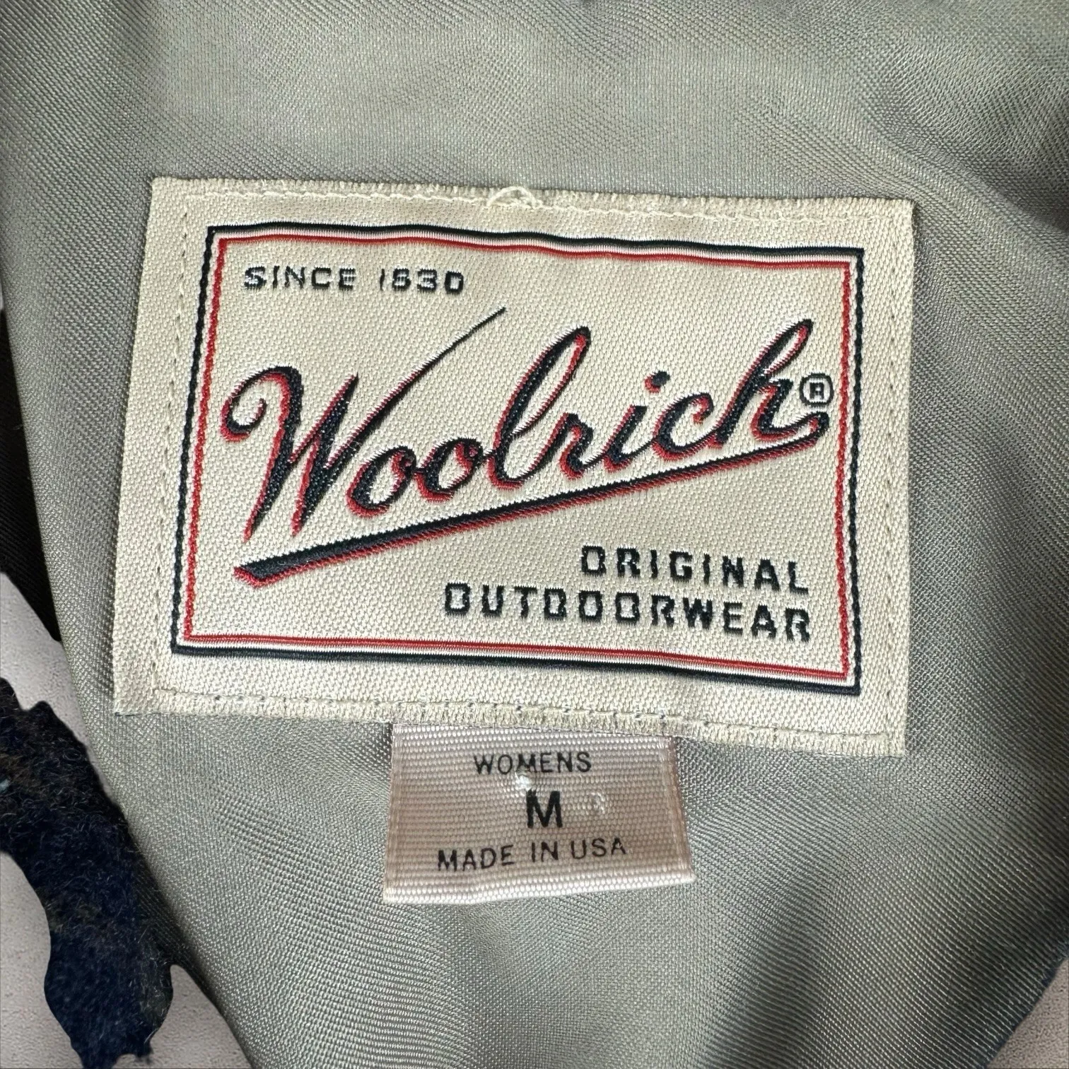 Vintage Woolrich Women's Wool Chore Coat Jacket Medium Plaid Sherpa Collar - Image 4