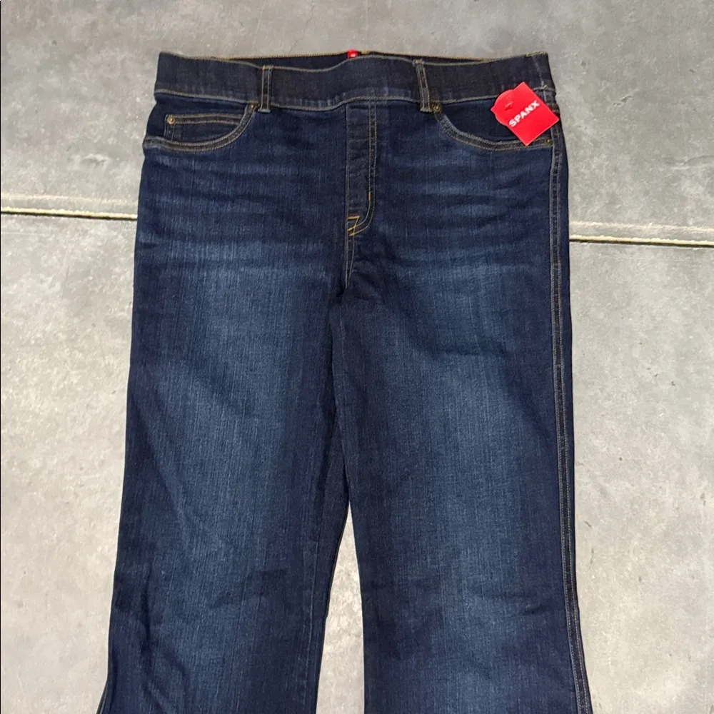 NEW Spanx Flare Jeans, Midnight Shade Large - Image 5