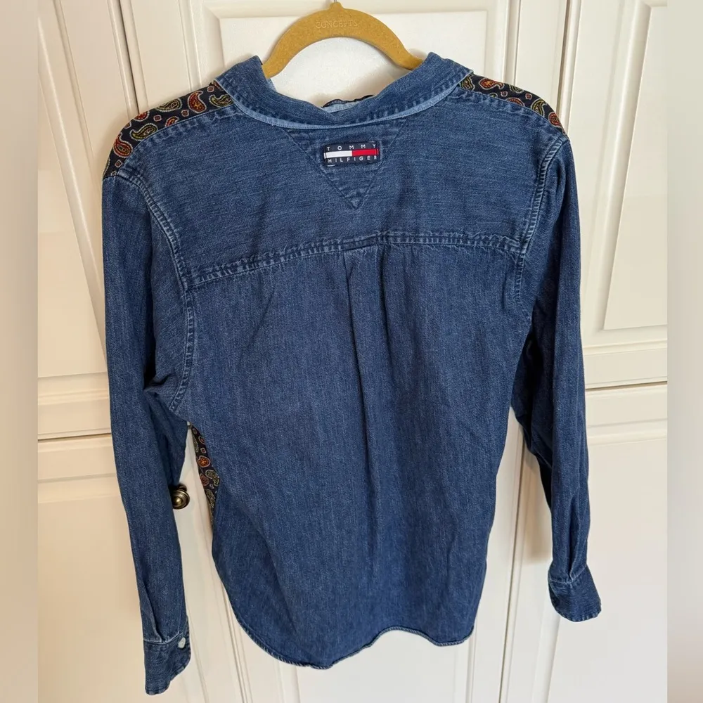 Tommy Jeans Women’s Denim Paisley Corduroy Button Down Size 10 Cotton - Image 3