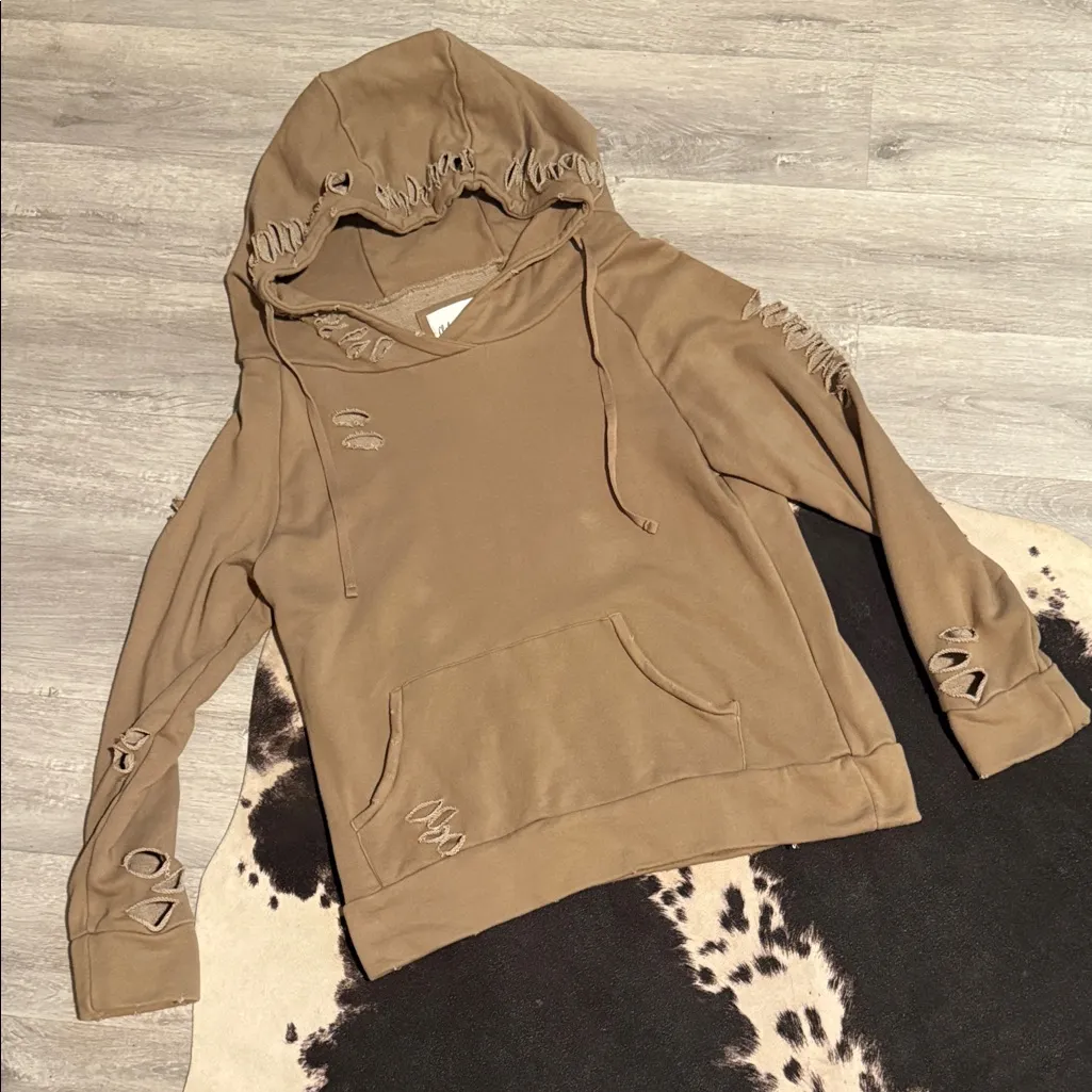 🤎Chelsea DeBoer Nude/Tan OverSized Distressed Hoodie•Size:S🤎 Tan - Image 1