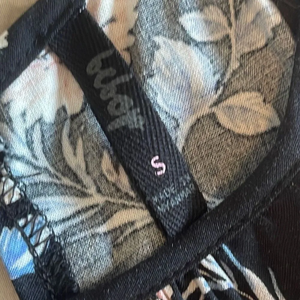 Womens Floral Romper Halter Neck Sleeveless Waist Tie Pocket Small Black - Image 8