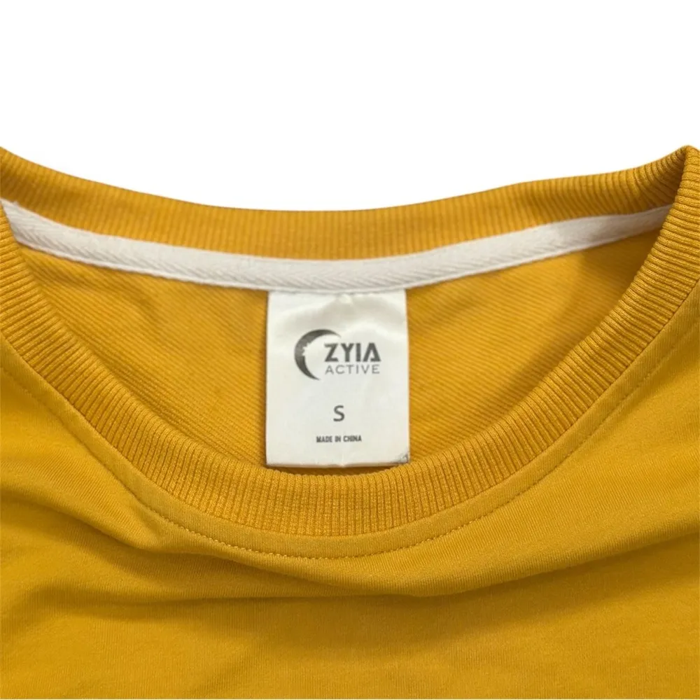 ZYIA active crewneck factory semi cropped/cutoff sweatshirt - Image 2