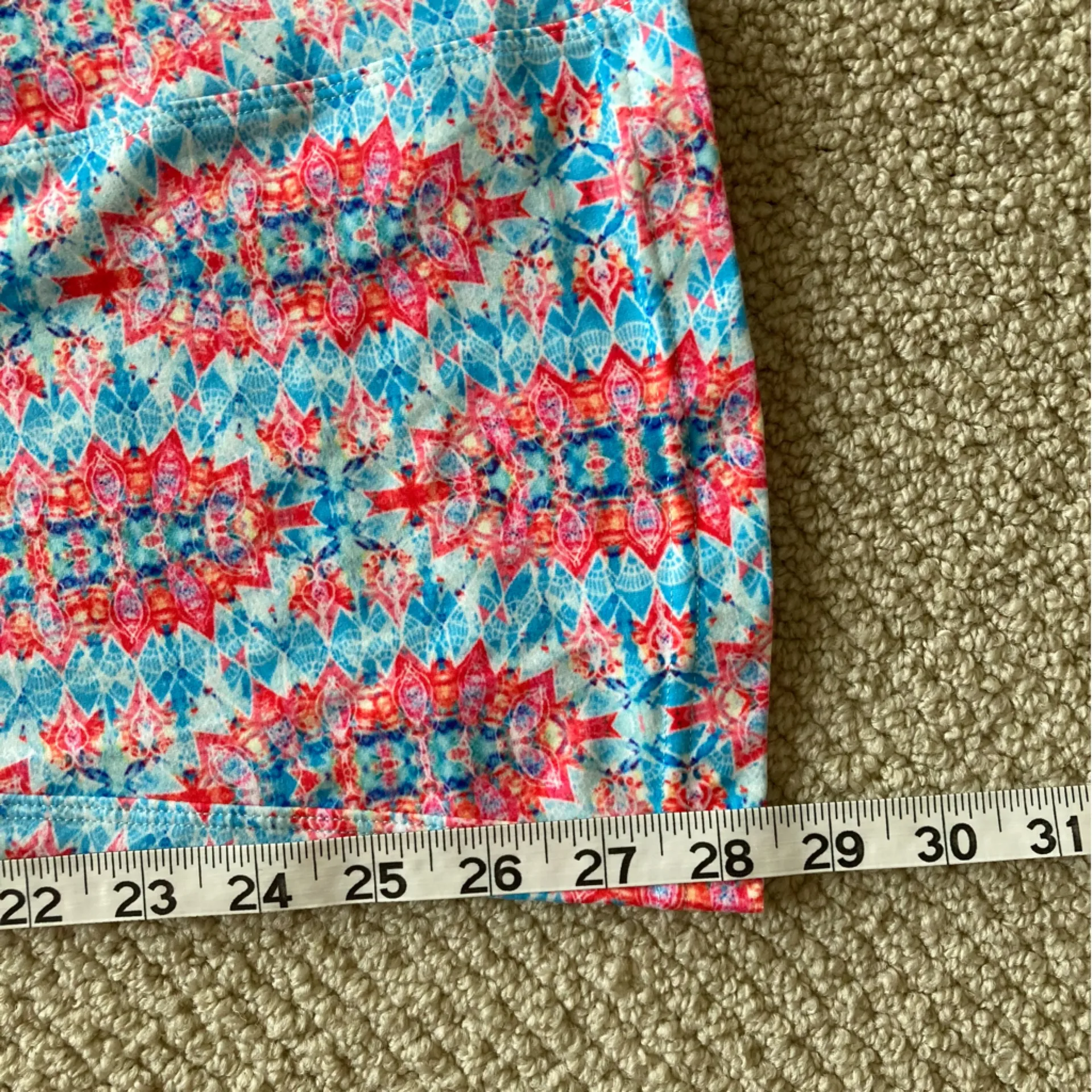 NEW Wolven Amalfi Flare Bell Bottoms Pants Size Small Red Pink Print Soft NWT - Image 7