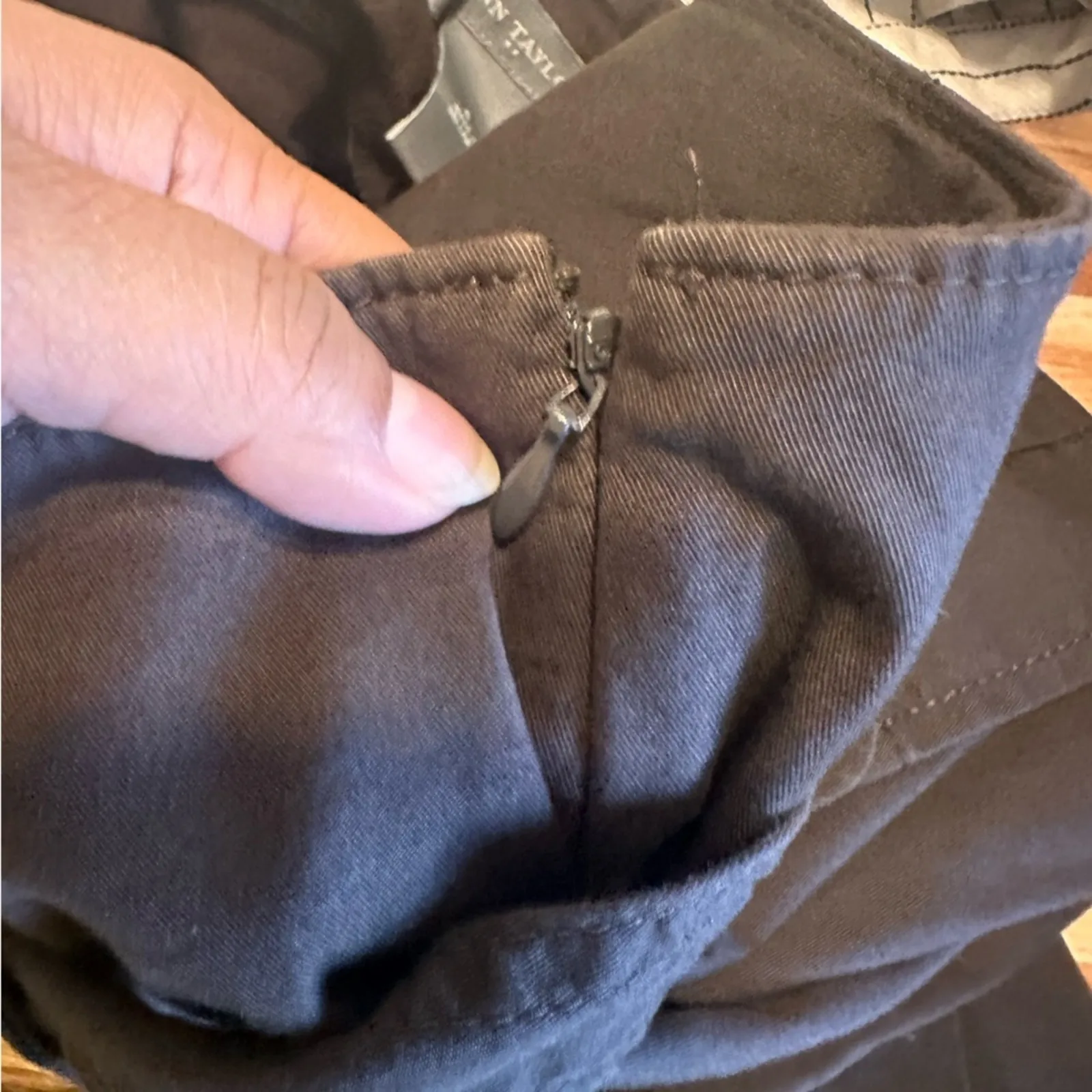 Ann Taylor Brown Paperbag Waist Belted Skirt – Size 6 - Image 4