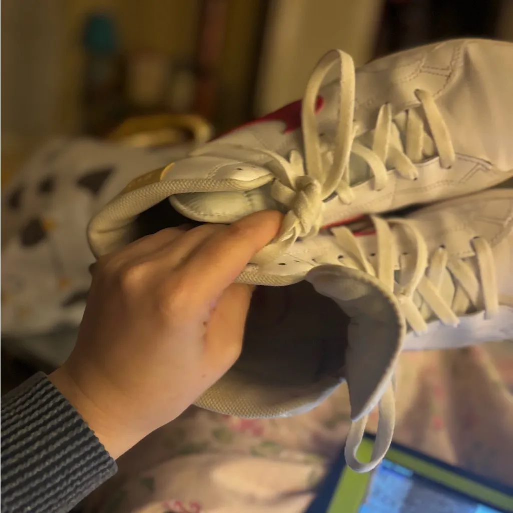 Nike Court Royale 2 Mid Sneaker Women 9 White w/Pink Swoosh Hightop - Image 5