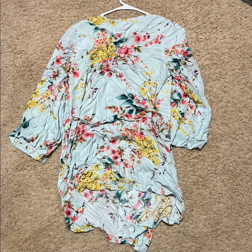 Plum Pretty Sugar Yellow and Red Ruched Wrap Robe Size M - Image 3