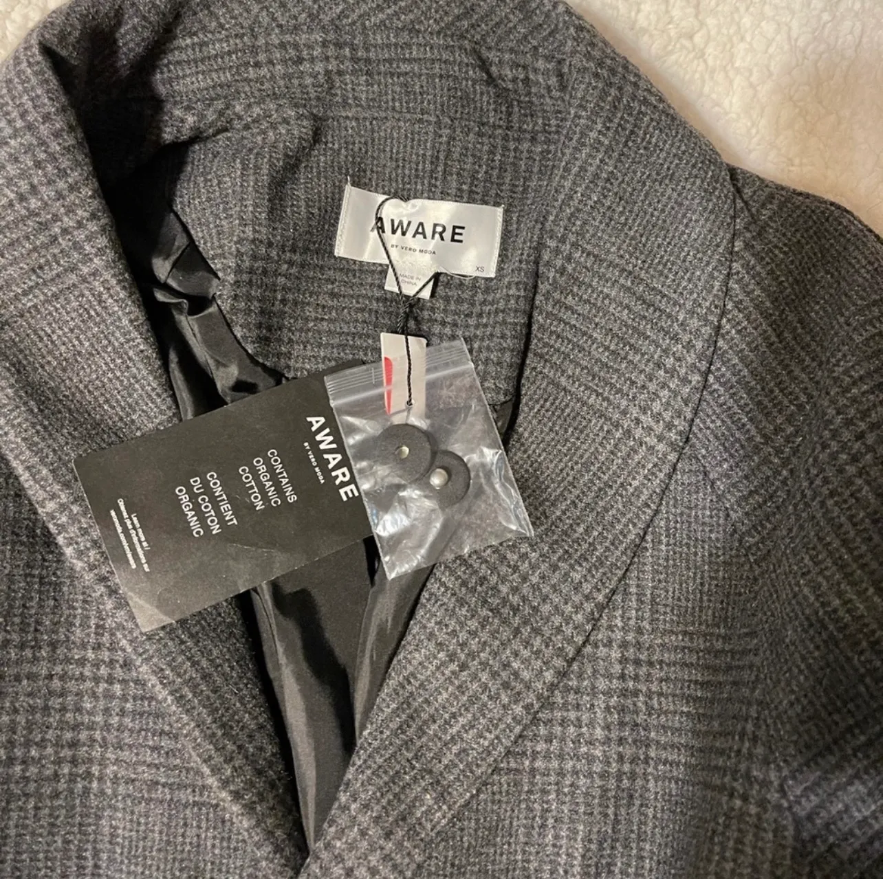 VERO MODA NWT Aware  Emilia Plaid Trench Coat - Image 3