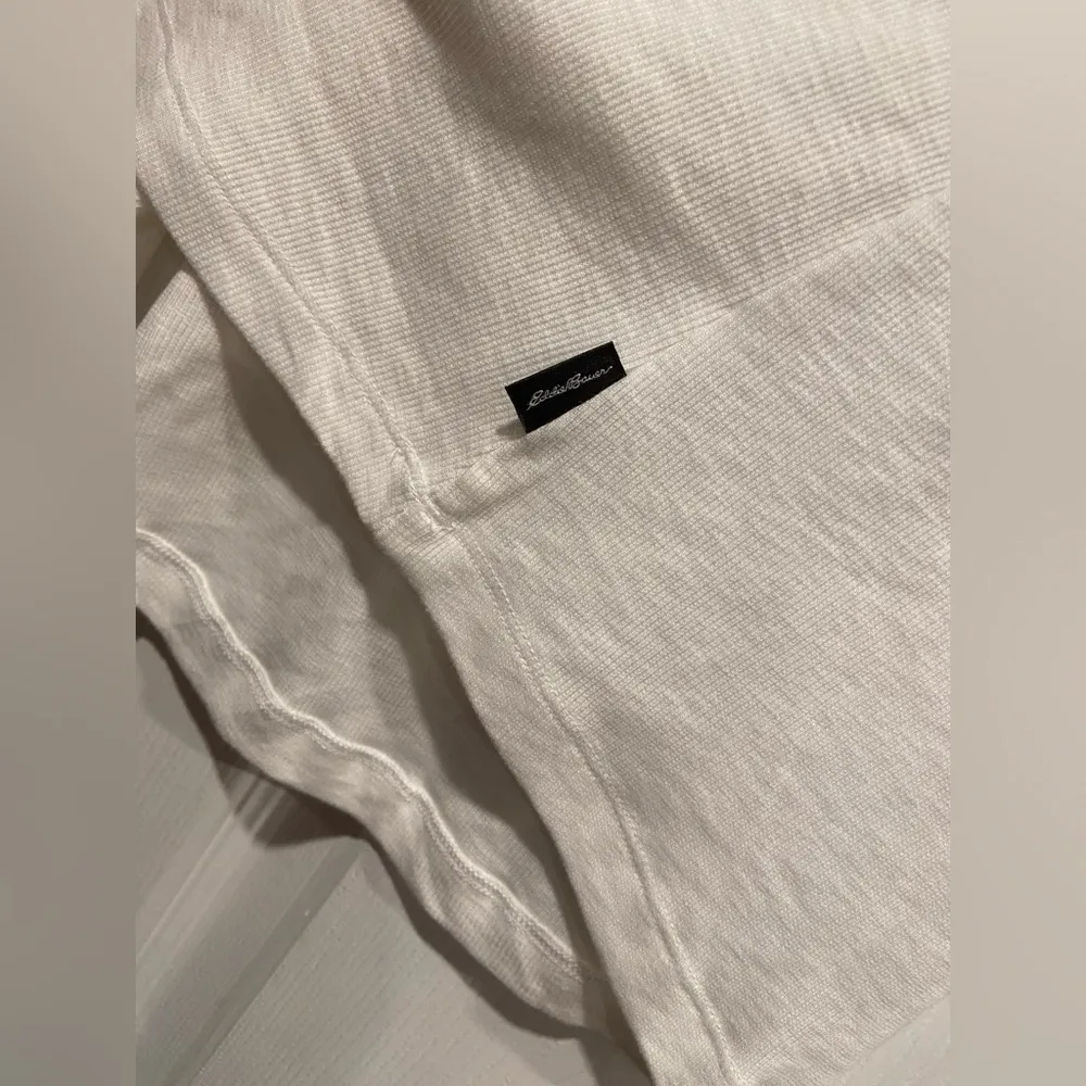 NWT Eddie Bauer Size XL White Cotton Scoop Neck Snap Long Sleeve Henley Top - Image 7