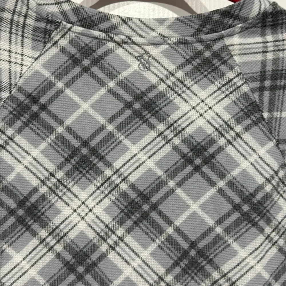 Victoria’s Secret Thermal Pajama Set Gray Plaid - Image 9