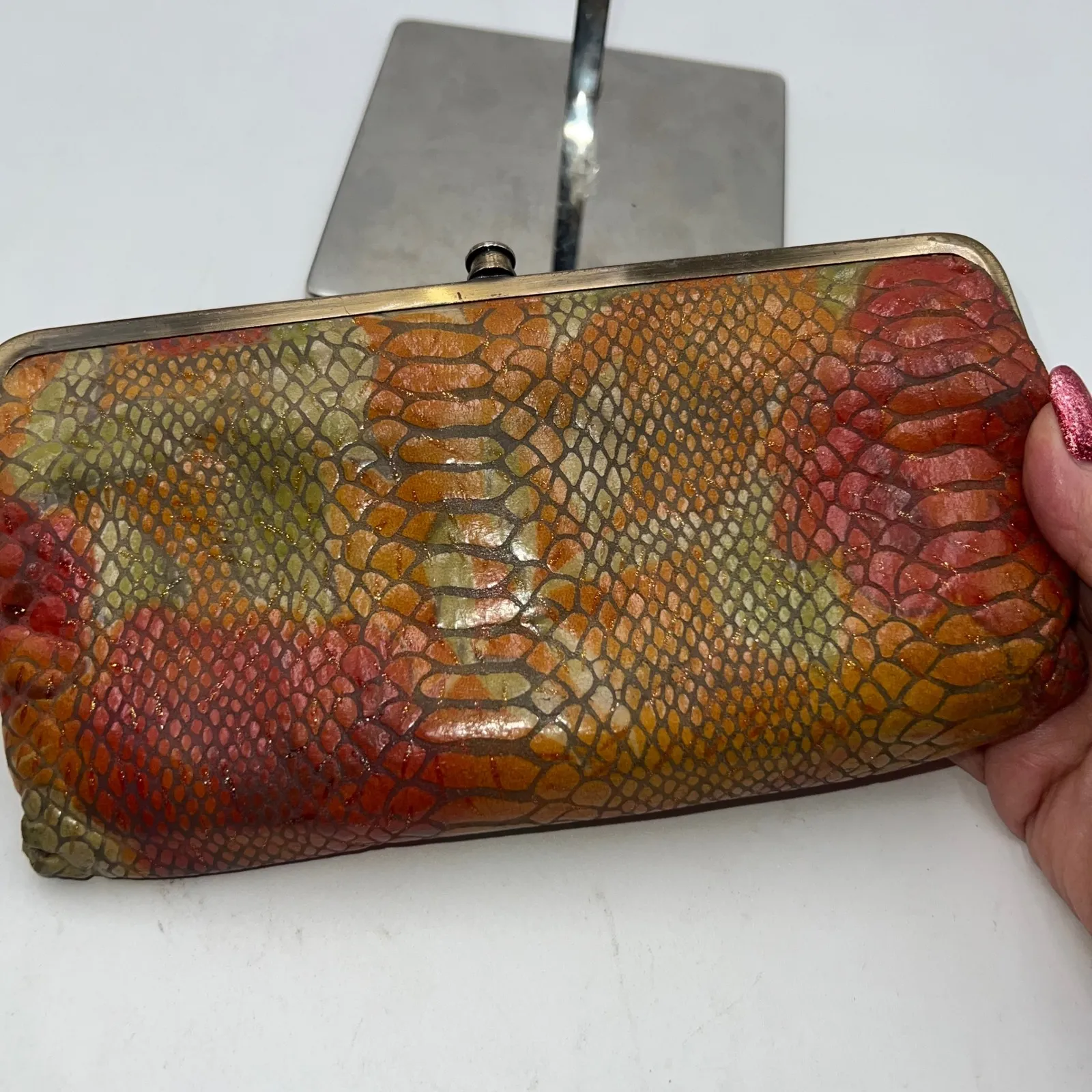Hobo Clutch Wallet Snakeskin Print Leather Kisslock Closure Orange - Image 3